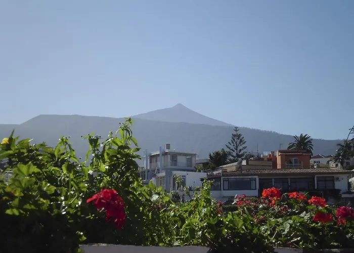 Chinyero Apartment *