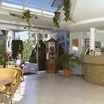 新耶罗公寓酒店 公寓 拉克鲁斯